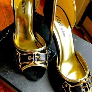 Brand new heels 👠